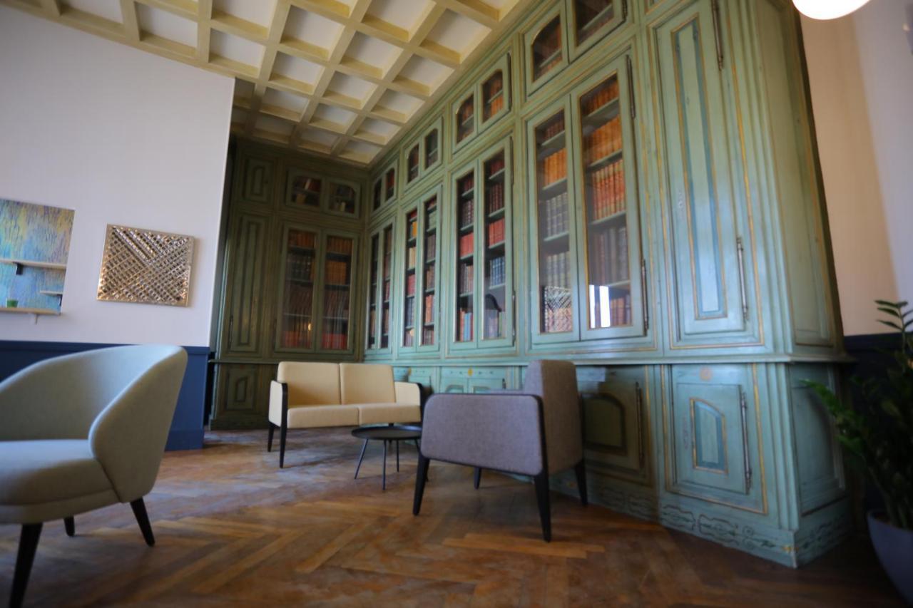 Hostellerie Du Chateau Des Fines Roches Шатонёф-дю-Пап Экстерьер фото