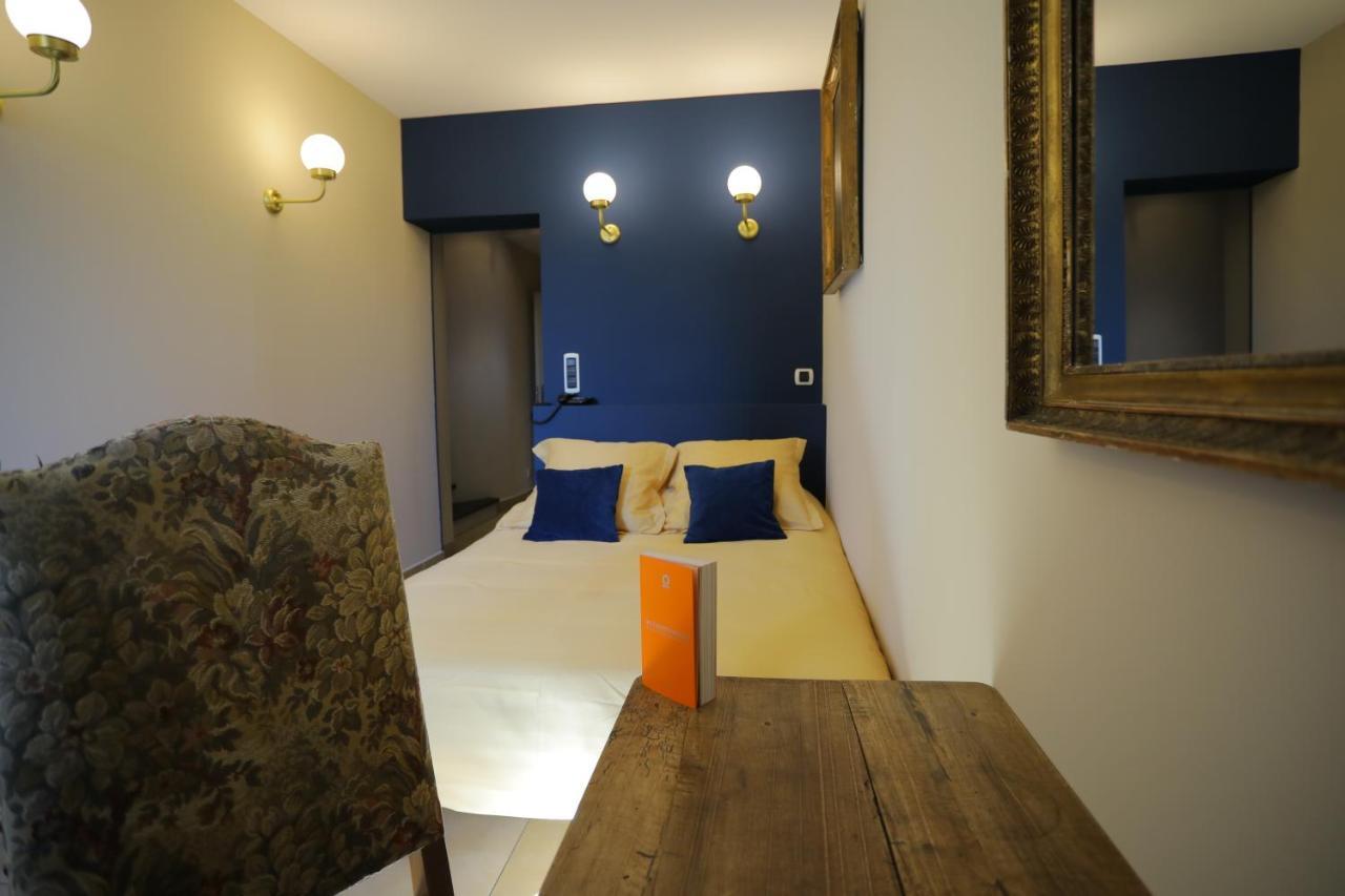 Hostellerie Du Chateau Des Fines Roches Шатонёф-дю-Пап Экстерьер фото