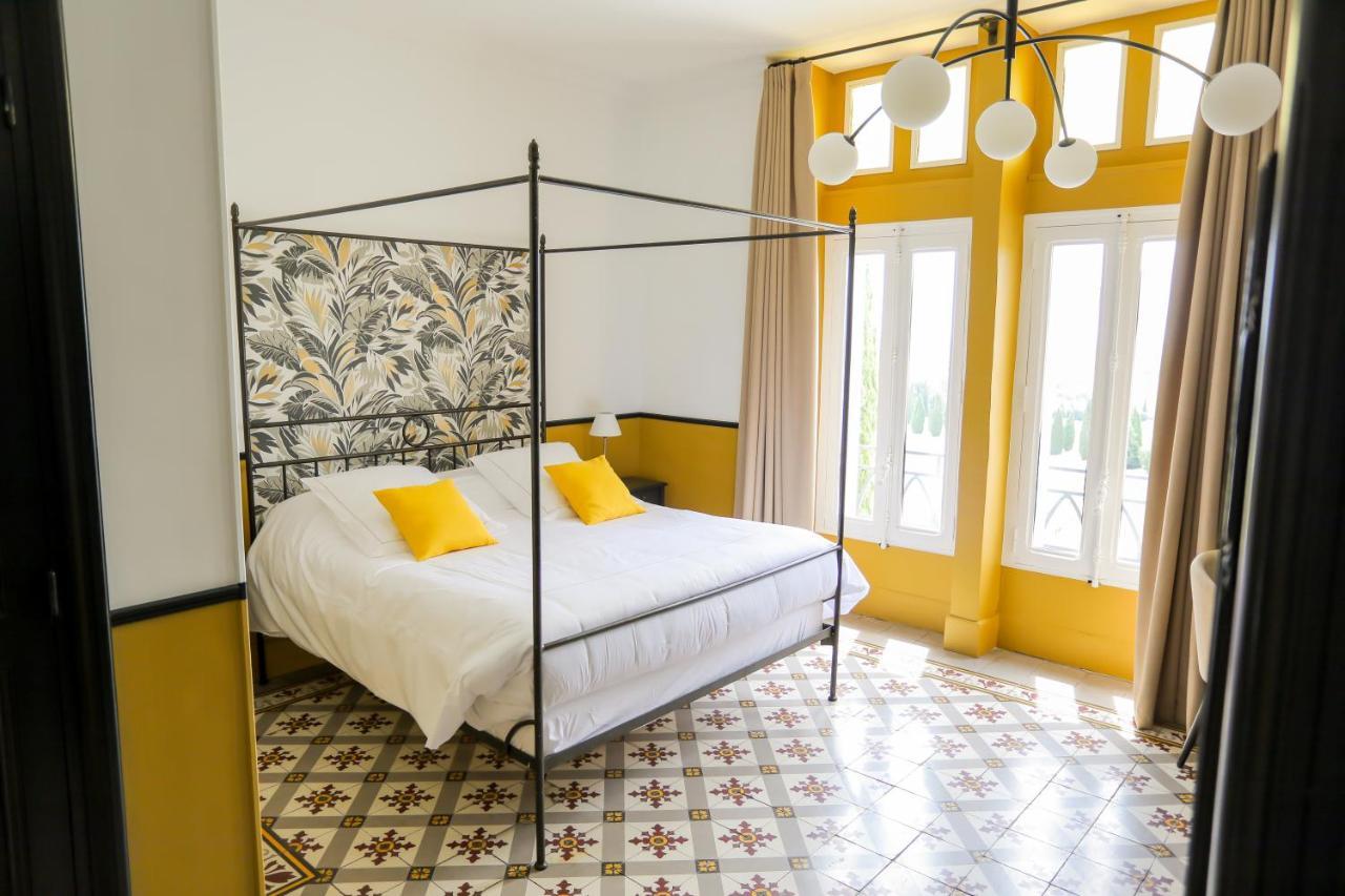 Hostellerie Du Chateau Des Fines Roches Шатонёф-дю-Пап Экстерьер фото