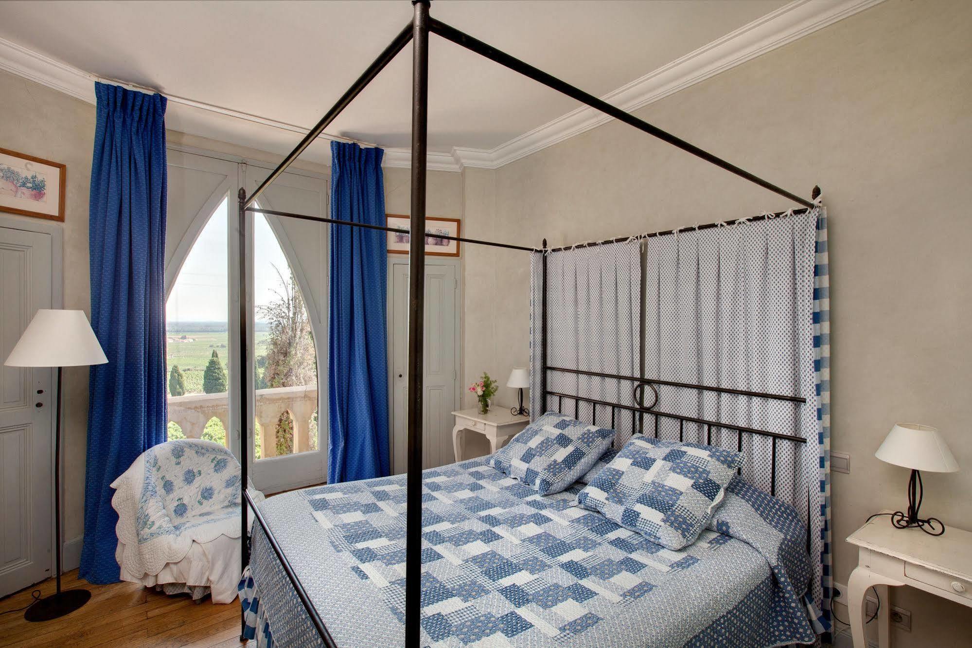 Hostellerie Du Chateau Des Fines Roches Шатонёф-дю-Пап Экстерьер фото