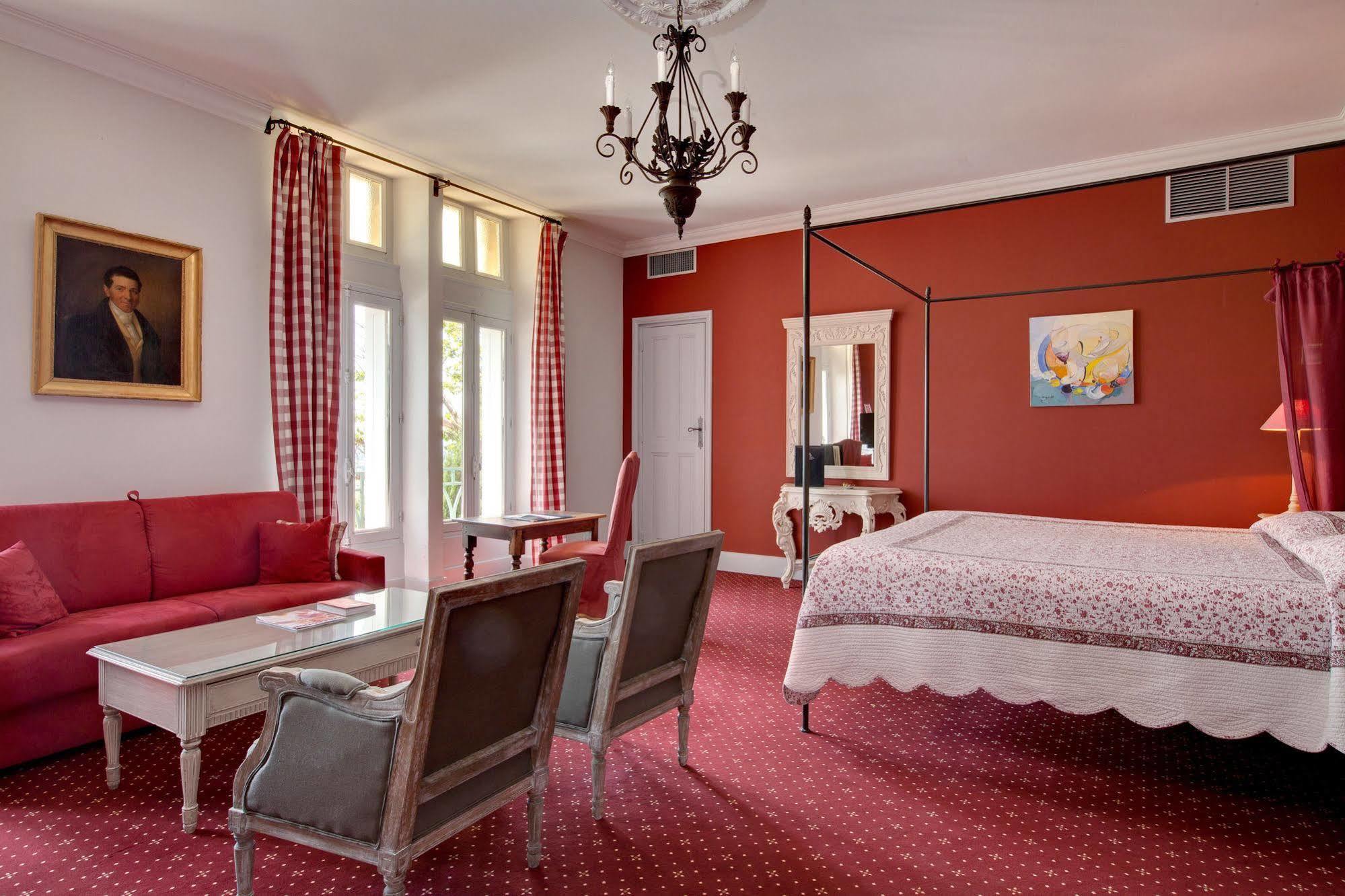 Hostellerie Du Chateau Des Fines Roches Шатонёф-дю-Пап Экстерьер фото